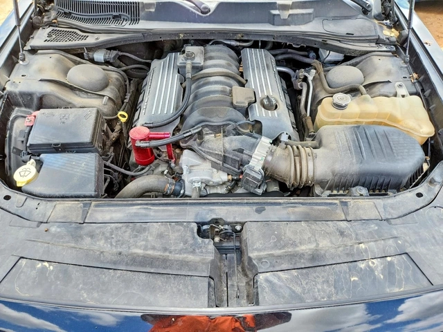 Dodge Challenger R* 6.4* V8* - автомобили, коли, обяви за нови и употребявани 10