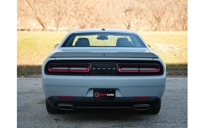 dodge-challenger - 5