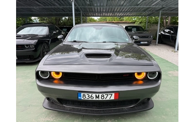 dodge-challenger - 1