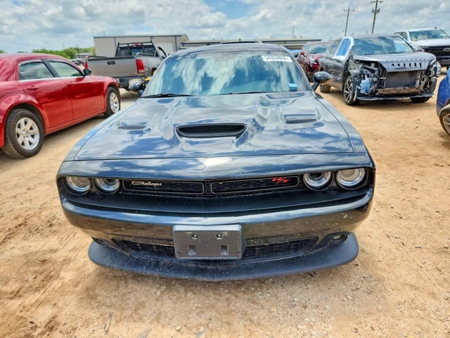 Dodge Challenger 6.4 R/T Scat Pack - автомобили, коли, обяви за нови и употребявани 4