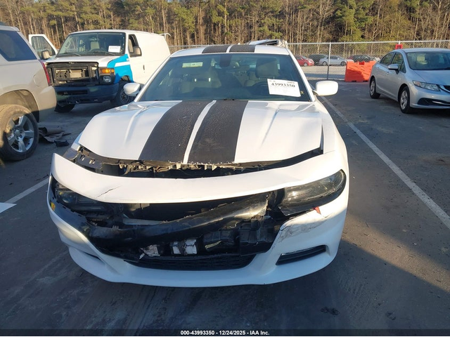 Dodge Charger 3.6L V-6 DOHC, VVT, 292HP All Wheel Drive - автомобили, коли, обяви за нови и употребявани 11