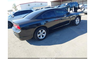 dodge-charger-3-6l-v-6-dohc-vvt-292hp-rear-wheel-drive - 3