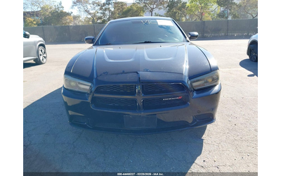 dodge-charger-3-6l-v-6-dohc-vvt-292hp-rear-wheel-drive - 5