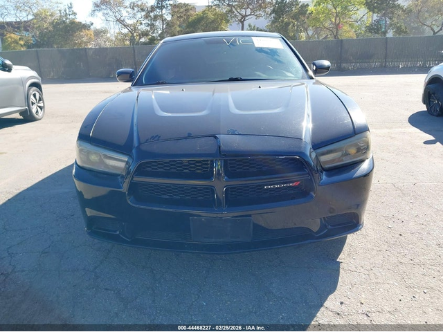 Dodge Charger 3.6L V-6 DOHC, VVT, 292HP Rear Wheel Drive - автомобили, коли, обяви за нови и употребявани 5