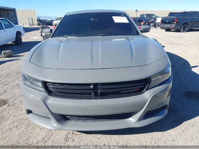 Dodge Charger 3.6L V-6 DOHC, VVT, 292HP Rear Wheel Drive - автомобили, коли, обяви за нови и употребявани 12