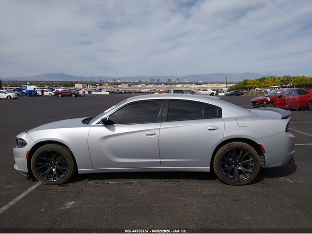 Dodge Charger 3.6L V-6 DOHC, VVT, 292HP Rear Wheel Drive - автомобили, коли, обяви за нови и употребявани 14