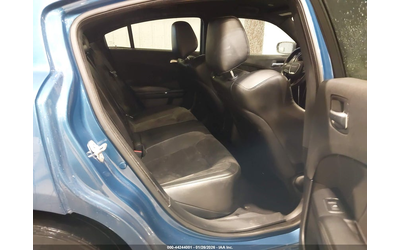 Dodge Charger 3.6L V-6 DOHC, VVT, 300HP Rear Wheel Drive - автомобили, коли, обяви за нови и употребявани 7