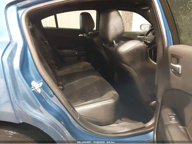 Dodge Charger 3.6L V-6 DOHC, VVT, 300HP Rear Wheel Drive - автомобили, коли, обяви за нови и употребявани 7
