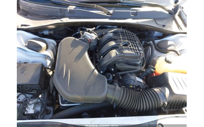 Dodge Charger SXT - автомобили, коли, обяви за нови и употребявани 15