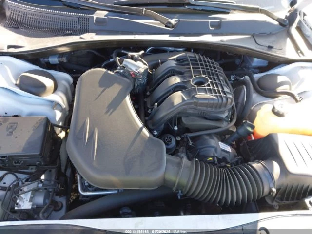 Dodge Charger SXT - автомобили, коли, обяви за нови и употребявани 15