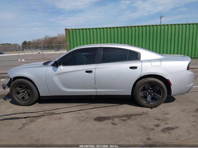 Dodge Charger 5.7L V-8 370HP Rear Wheel Drive - автомобили, коли, обяви за нови и употребявани 14