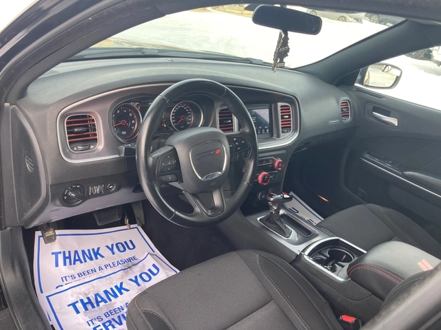 Dodge Charger SXT / CARFAX - автомобили, коли, обяви за нови и употребявани 5