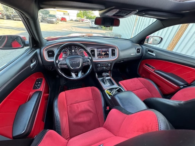 Dodge Charger R/T SCAT PACK* DISTRO* ОБДУХВАНЕ* CARPLAY - автомобили, коли, обяви за нови и употребявани 6