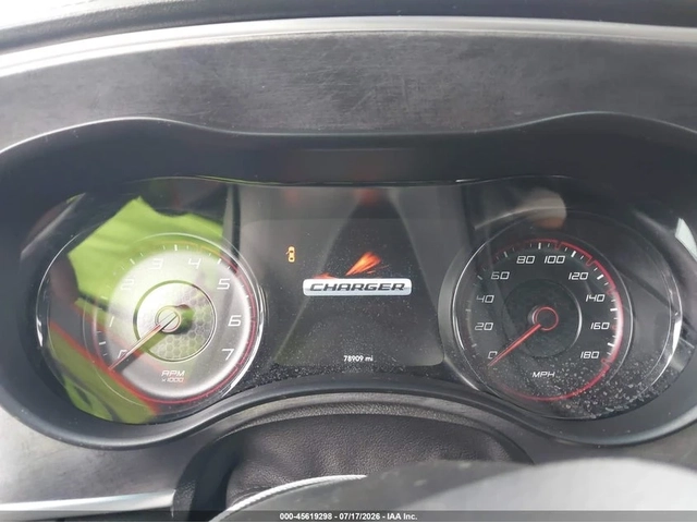 Dodge Charger Scat Pack RWD - автомобили, коли, обяви за нови и употребявани 6
