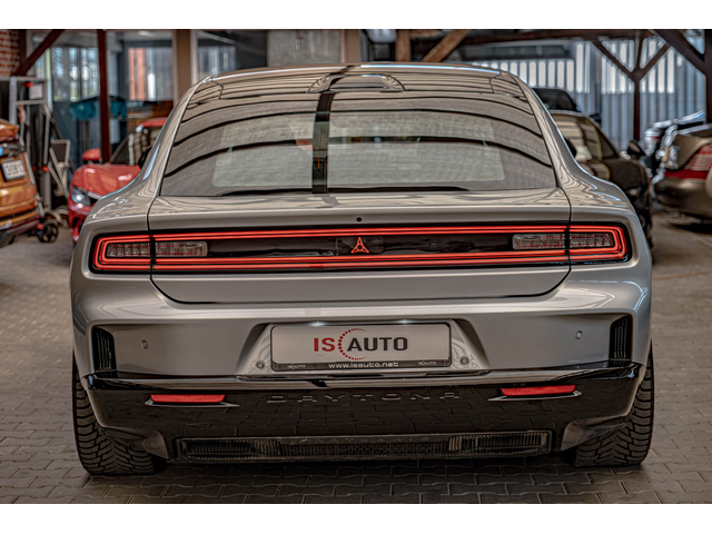 Dodge Charger Daytona EV R/T Stage1/AWD/HuD/Обдухване/Камера 360/ - автомобили, коли, обяви за нови и употребявани 3