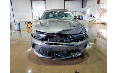 dodge-coronet-2-0l-4-all-wheel-drive - 5