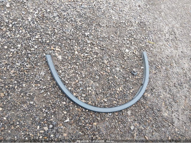 Dodge Durango 3.6L V-6 DOHC, VVT, 293HP 4X2 Drive - автомобили, коли, обяви за нови и употребявани 11