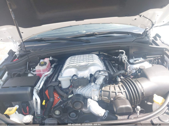 Dodge Durango 6.2L V-8 SUPERCHARGER, 710HP All Wheel Drive - автомобили, коли, обяви за нови и употребявани 9