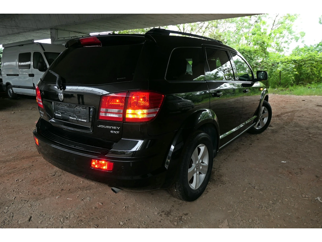 Dodge Journey 2.0CRD АВТОМАТИК SXT АВТОПИЛОТ - автомобили, коли, обяви за нови и употребявани 6