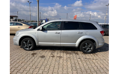 Dodge Journey 2.4i AVTOMAT/NAVI/KAMERA EURO 5 - автомобили, коли, обяви за нови и употребявани 8