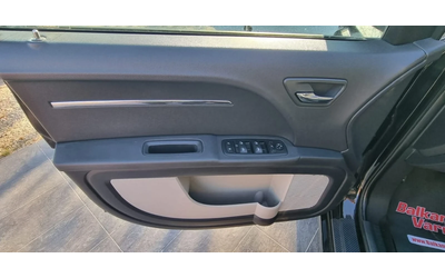 Dodge Journey 2.0TDI R/T - автомобили, коли, обяви за нови и употребявани 8