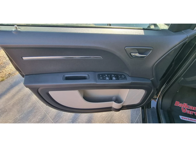 Dodge Journey 2.0TDI R/T - автомобили, коли, обяви за нови и употребявани 8