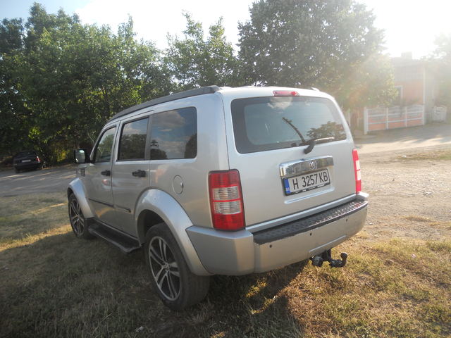 Dodge Nitro, 2010 г., 250 км, 170 к.с. - автомобили, коли, обяви за нови и употребявани 5