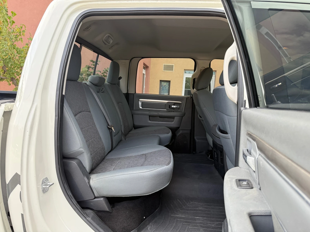 Dodge RAM 1500 5.7 HEMI* 4x4* CAMERA* LoneSTAR* АВТОПИЛОТ* - автомобили, коли, обяви за нови и употребявани 12