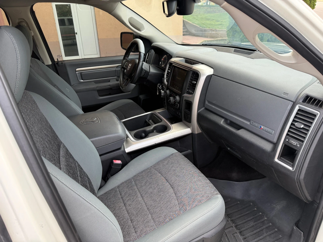 Dodge RAM 1500 5.7 HEMI* 4x4* CAMERA* LoneSTAR* АВТОПИЛОТ* - автомобили, коли, обяви за нови и употребявани 13