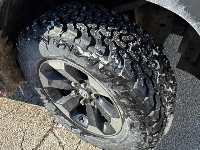 Dodge RAM 1500 Rebel* Keyless Entry* Подгрев* Back cam* - автомобили, коли, обяви за нови и употребявани 6