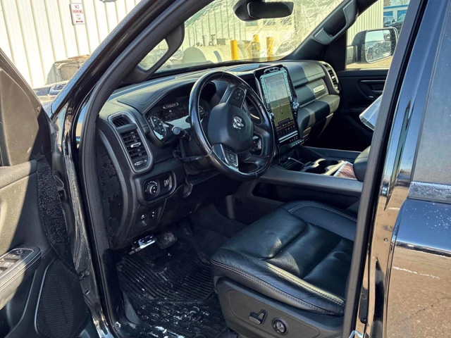 Dodge RAM 1500 Rebel* Keyless Entry* Подгрев* Back cam* - автомобили, коли, обяви за нови и употребявани 7