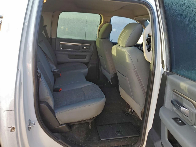 Dodge RAM 1500 5.7HEMI* 4X4* SLT - автомобили, коли, обяви за нови и употребявани 8