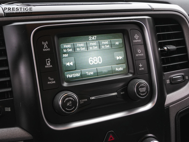 Dodge RAM 1500 2017* 4WD Crew Cab 140.5" Express* V8 HEMI - автомобили, коли, обяви за нови и употребявани 11