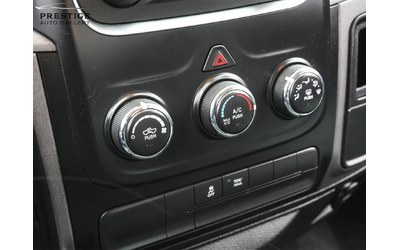 Dodge RAM 1500 2017* 4WD Crew Cab 140.5" Express* V8 HEMI - автомобили, коли, обяви за нови и употребявани 12