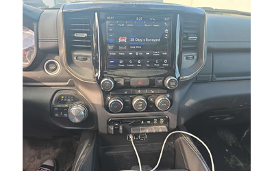 Dodge RAM 1500 SPORT * ПОДГРЕВ НА ВОЛАН/СЕДАЛКИ* ДВА КЛЮЧА* - автомобили, коли, обяви за нови и употребявани 8