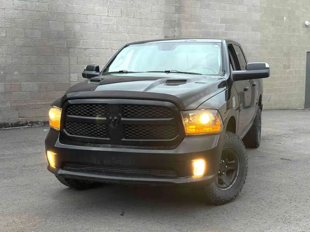 Dodge RAM 1500 * Sport * CARFAX * 5.7 HEMI - автомобили, коли, обяви за нови и употребявани 0