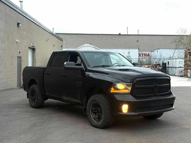 Dodge RAM 1500 * Sport * CARFAX * 5.7 HEMI - автомобили, коли, обяви за нови и употребявани 2