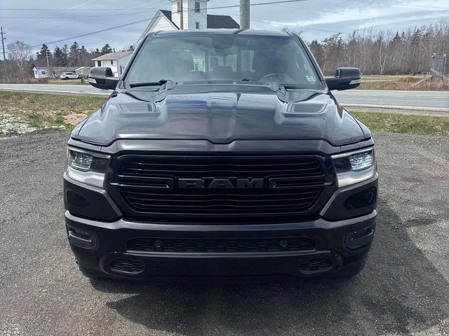 Dodge RAM 1500 Sport /BLACK GRILL / CAMERA/КЛИП НА МОТОРА - автомобили, коли, обяви за нови и употребявани 5