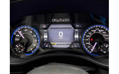 Dodge RAM Limited / КЛИП НА МОТОРА / ВЪЗДУХ - автомобили, коли, обяви за нови и употребявани 7