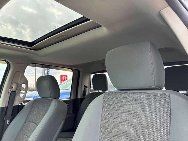 Dodge RAM * Big Horn * PANO* KEYLESS* ПОДГРЕВ* - автомобили, коли, обяви за нови и употребявани 10