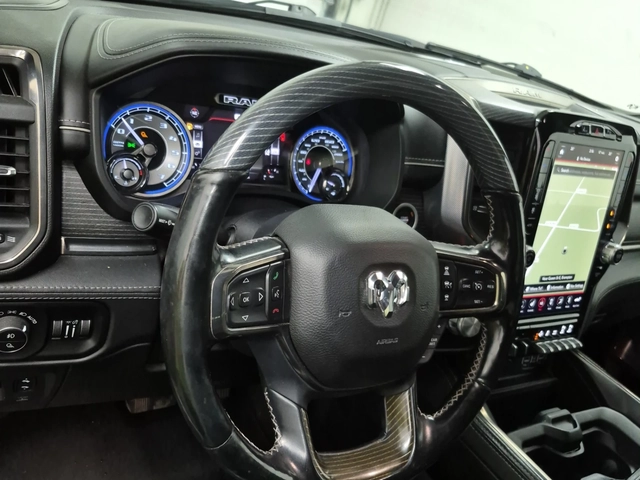 Dodge RAM 1500 Limited/AWD/5.7/H&K/Pano/Обдухване - автомобили, коли, обяви за нови и употребявани 11