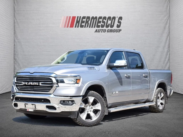 Dodge RAM 1500 Laramie Crew Cab 5.7 * ПОДГРЕВ * КАМЕРА - автомобили, коли, обяви за нови и употребявани 0