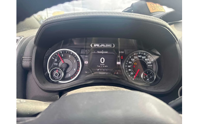 Dodge RAM * Laramie * PANO* KEYLESS* ПОДГРЕВ* - автомобили, коли, обяви за нови и употребявани 7