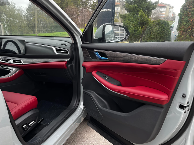 DONGFENG 600 Entry level - автомобили, коли, обяви за нови и употребявани 9