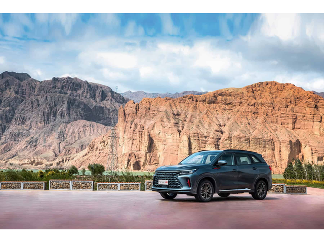 DONGFENG Box Fengon - автомобили, коли, обяви за нови и употребявани 0