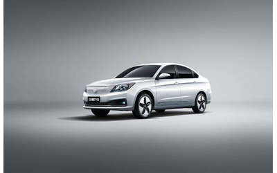 dongfeng-e70-electric - 1