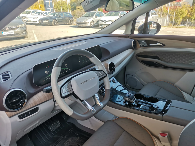 DONGFENG M4-YACHT FORTHING 360 CAMERA - автомобили, коли, обяви за нови и употребявани 7