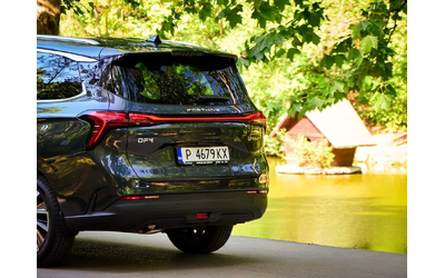 dongfeng-m4-yacht - 2