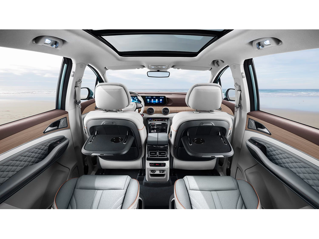 DONGFENG M4-YACHT Forthing M4 - автомобили, коли, обяви за нови и употребявани 3