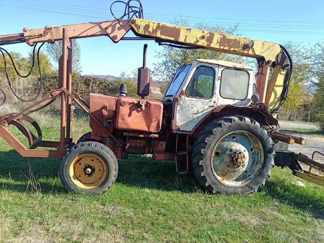 Други Друг Трактор ЮМЗ с щипка за дпва - автомобили, коли, обяви за нови и употребявани 3